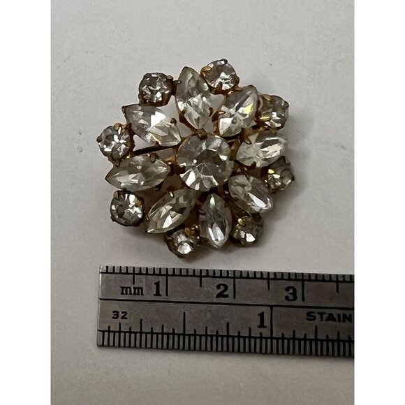 Vintage Rhinestone Gold-Tone Floral Brooch Pin - Picture 8 of 8